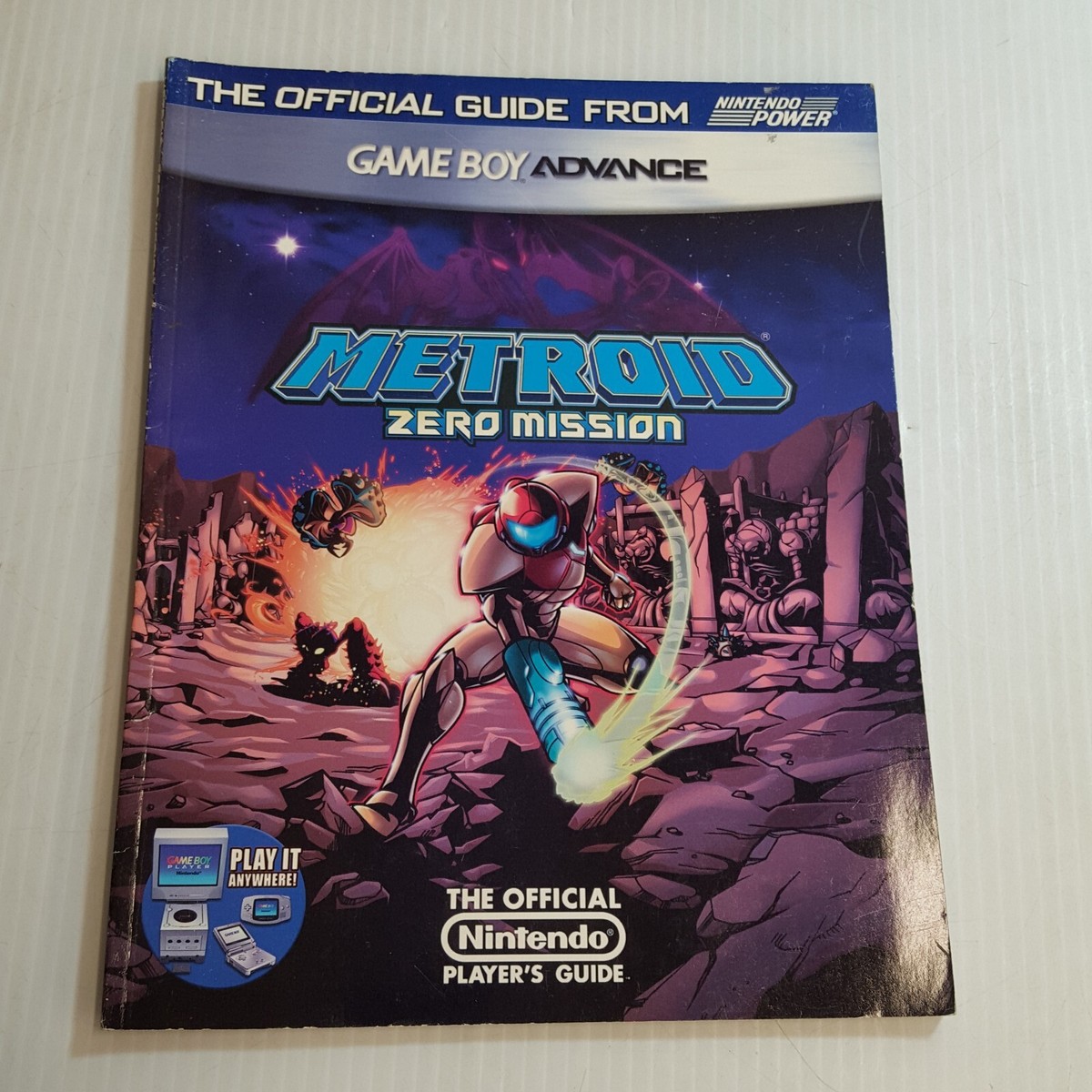 METROID ZERO MISSION ゲームボーイアドバンス　攻略本付き METROID ZERO MISSION ゲームボーイアドバンス 攻略本付き