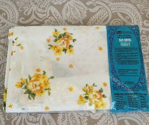 Vintage Yellow Floral Waltz Muslin TWIN FLAT Sheet Shabby Chic Cottage Orange - Picture 2 of 2