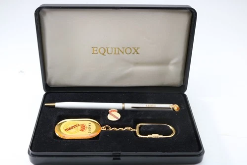 Vintage EQUINOX Real Madrid Gift Set, Including Pen, Keyring & Pin Badge