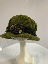 Vintage Yaffa Hats Israel Green Chenille Knit Cloche Bucket Hat Velvet Rose Bow
