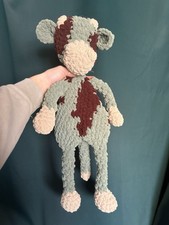 handmade crochet amigurumi COW