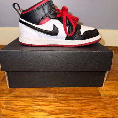 Jordan Air Jordan 1 Mid Unisex Kids Sneaker US 10 Leather Mid Top Black/Red