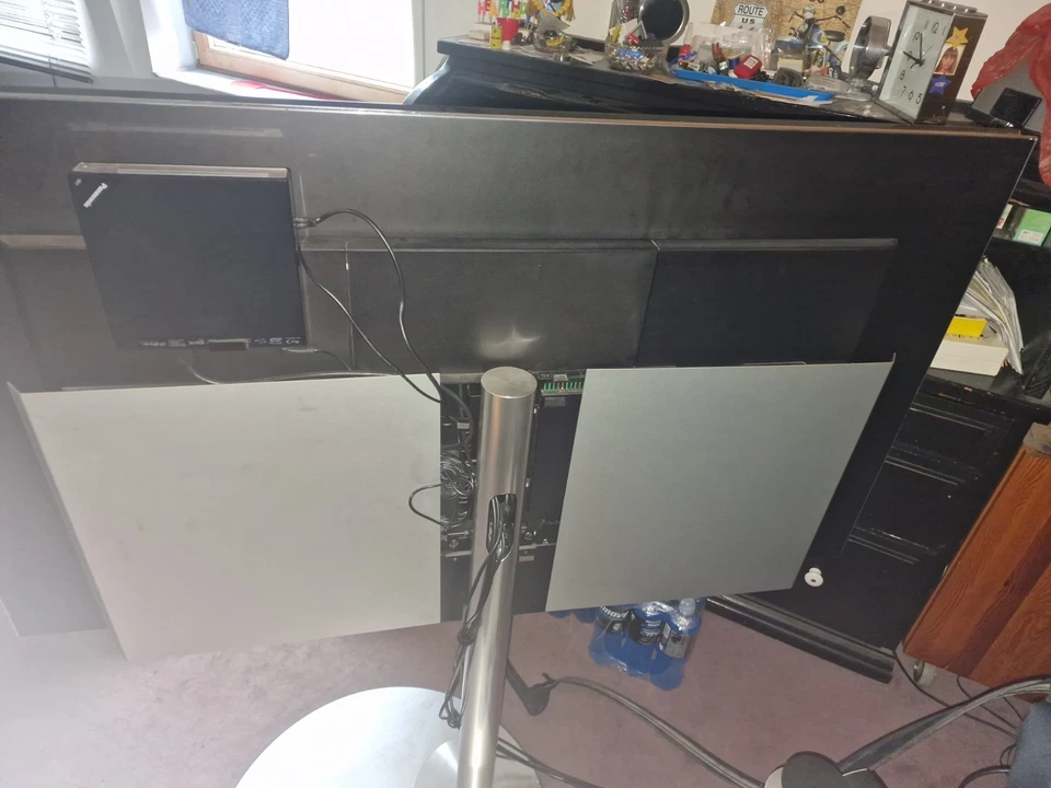 Bang & Olufsen B&O BeoVision Avant 55 TV Fernseher - Bild 2 von 4