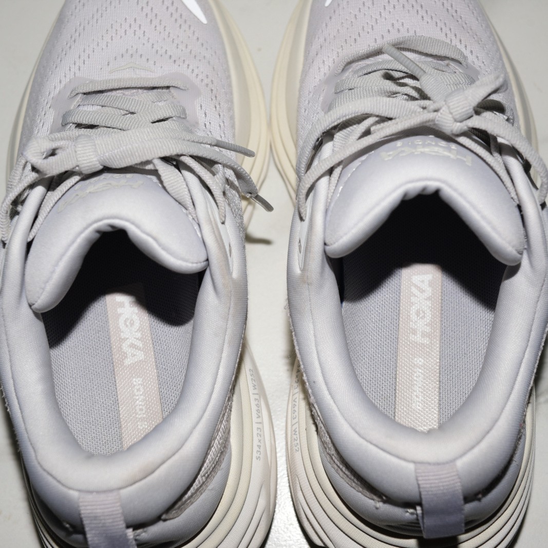 HOKA Bondi 8 Running Shoe Women US 7 B thumbnail 12