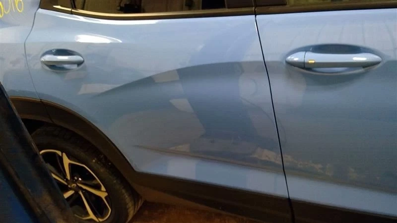 21 22 23 Chevrolet TrailBlazer Passenger Right Rear Side Door Blue 10289534 - Image 2 of 4