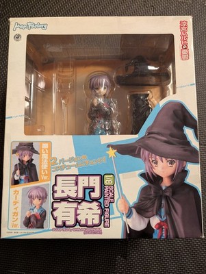 Yuki Nagato 1:8 Figure Haruhi Suzumiya Good Smile Max Factory Witch