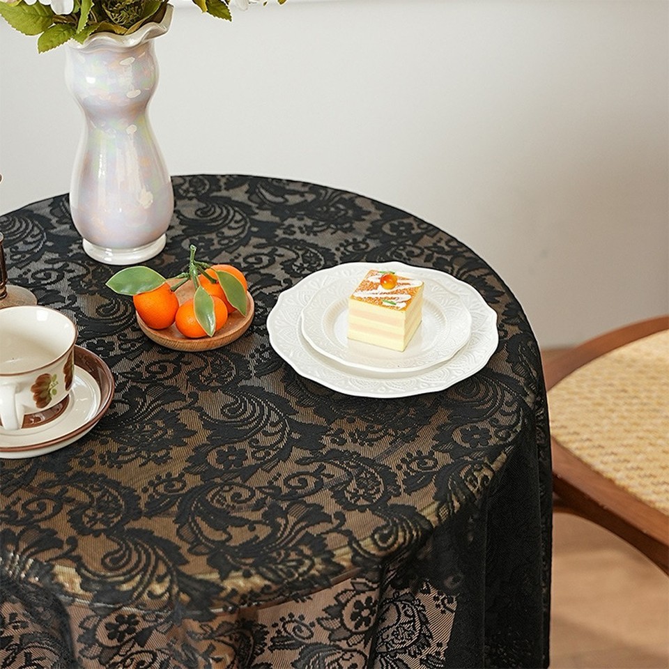 Stylish Tablecloth for Coffee and For Dining Tables For Rectangular ...