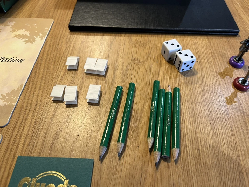 Rare Vintage Cluedo 50th Anniversary Hasbro Board Game - Image 4 of 4