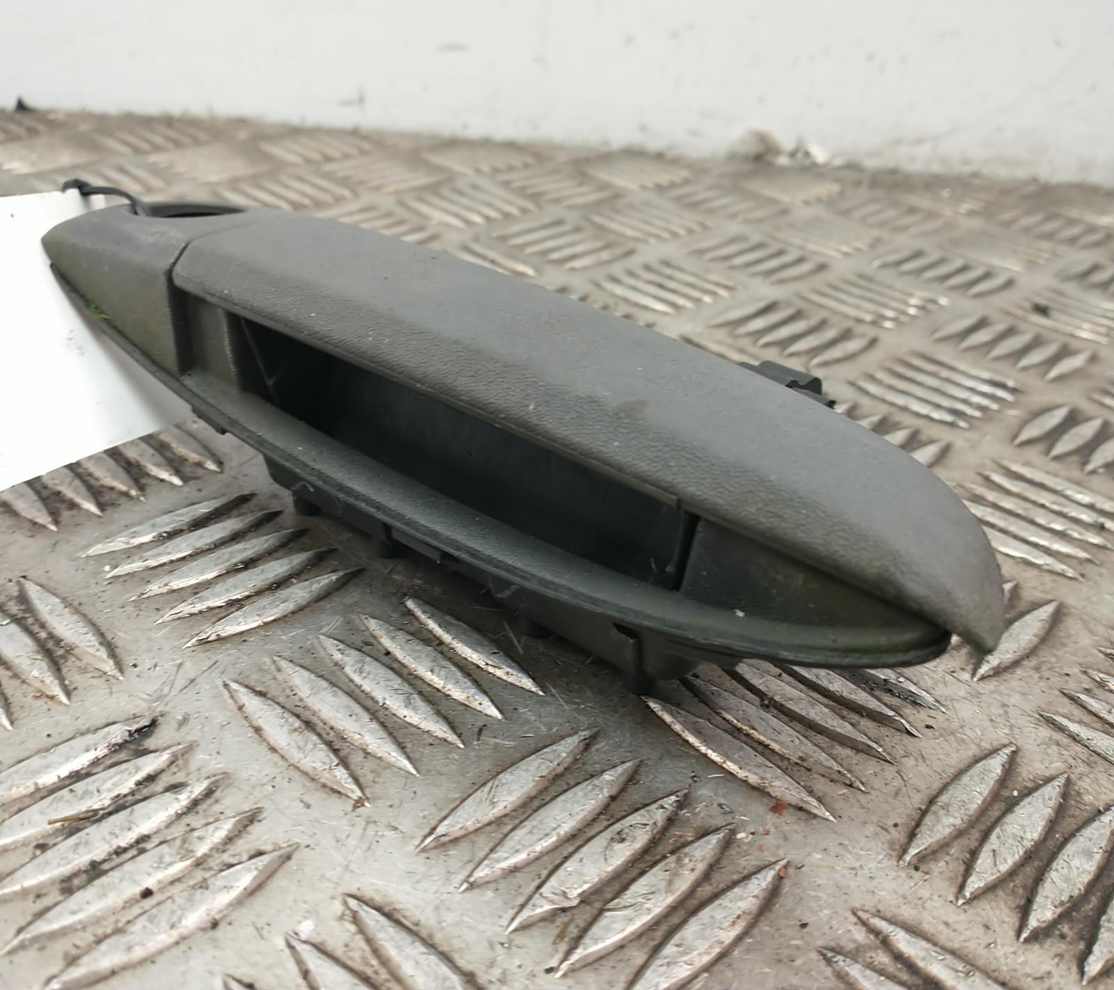 HYUNDAI I10 DOOR HANDLE 826600X000CA Petrol 5 Door Hatchback 0814 eBay