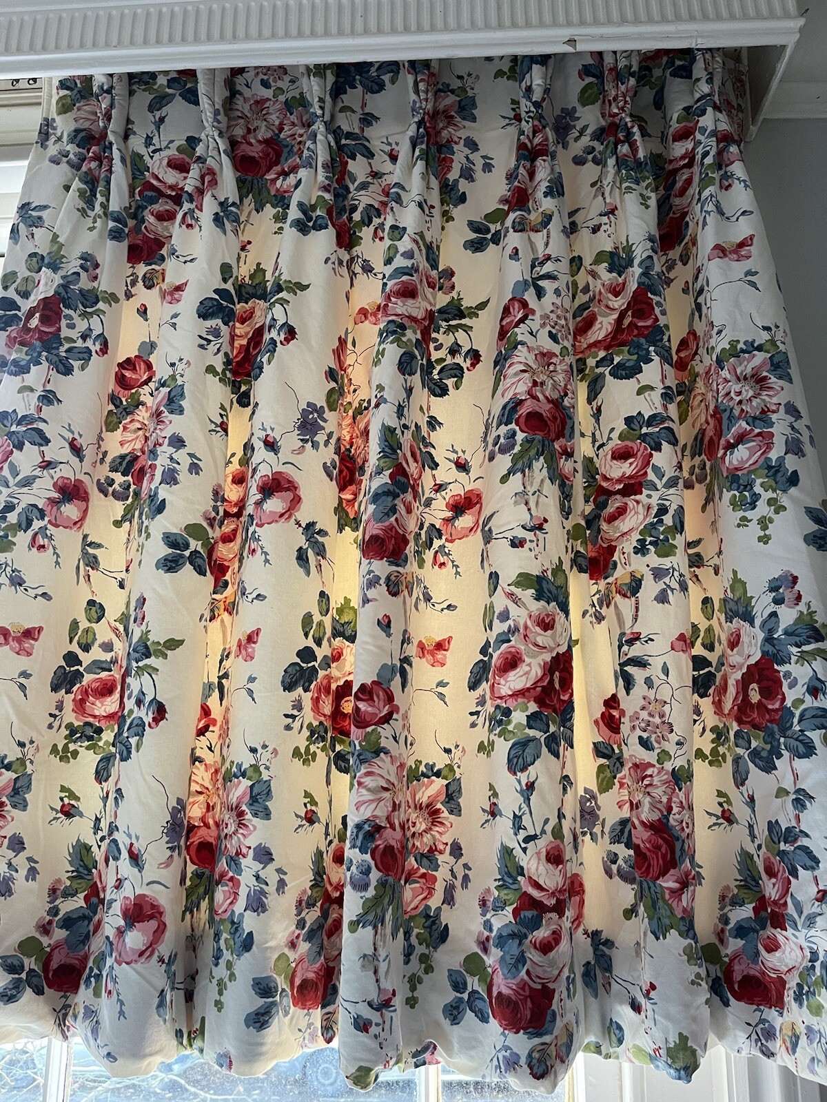 Picture 2 of 20