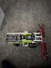 LEGO Technic 8274 Combine Harvester Farm Set 1025 pcs 2007 Without Box