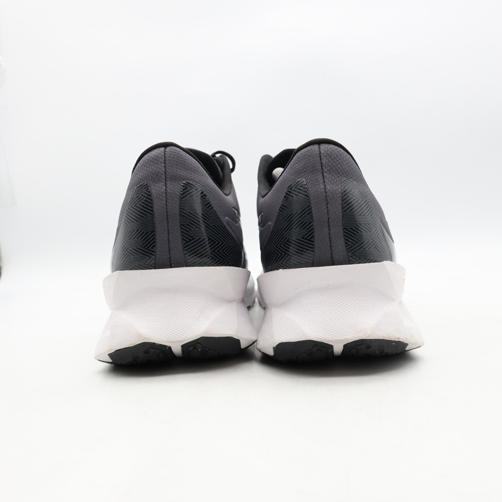 Asics Novablast Platinum Men’s Size 11 Black/Carrier Grey’ Running Sneakers thumbnail 5