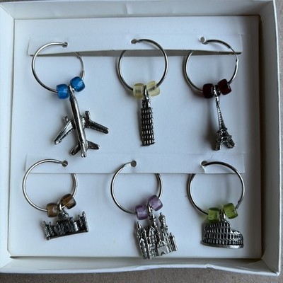 Vintage Eiffel Tower Pisa Taj Mahal Rome Moscow Souvenir Bracelet Travel Charm