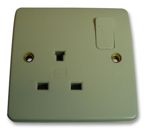 Mk - 13A 1-Gang Dp Steckdose Weiß-image