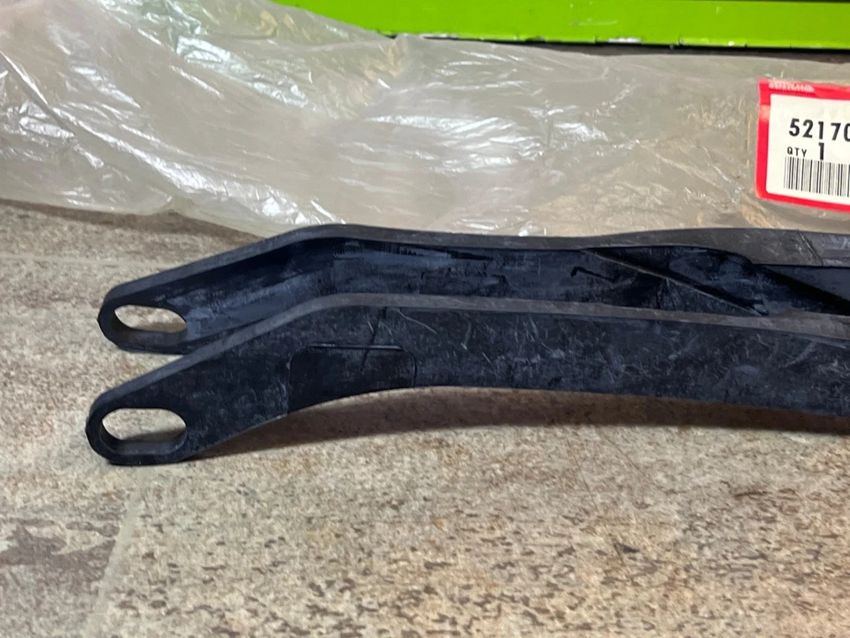 Honda Schwingenschleifer 52170-kz3-B01 CR 125 250 Kettenschleifer Chain Guard - Bild 4 von 4