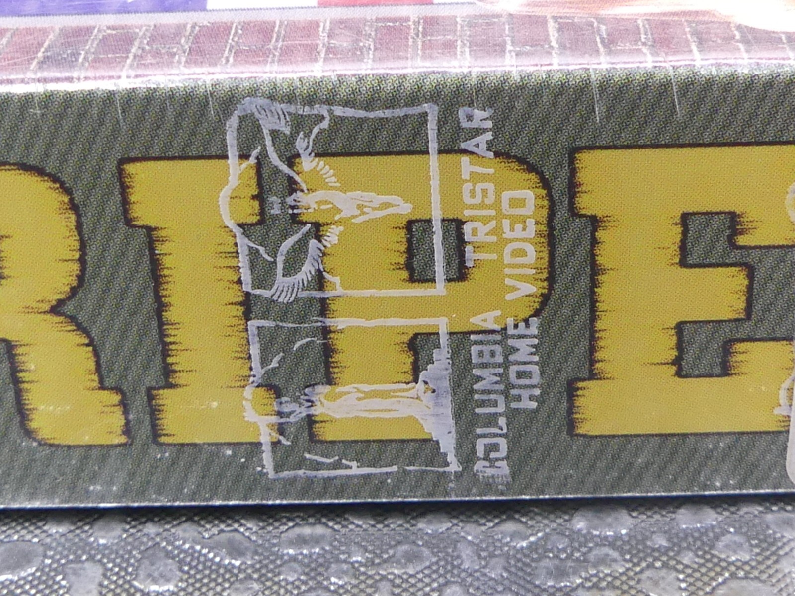 Picture 4 of 11