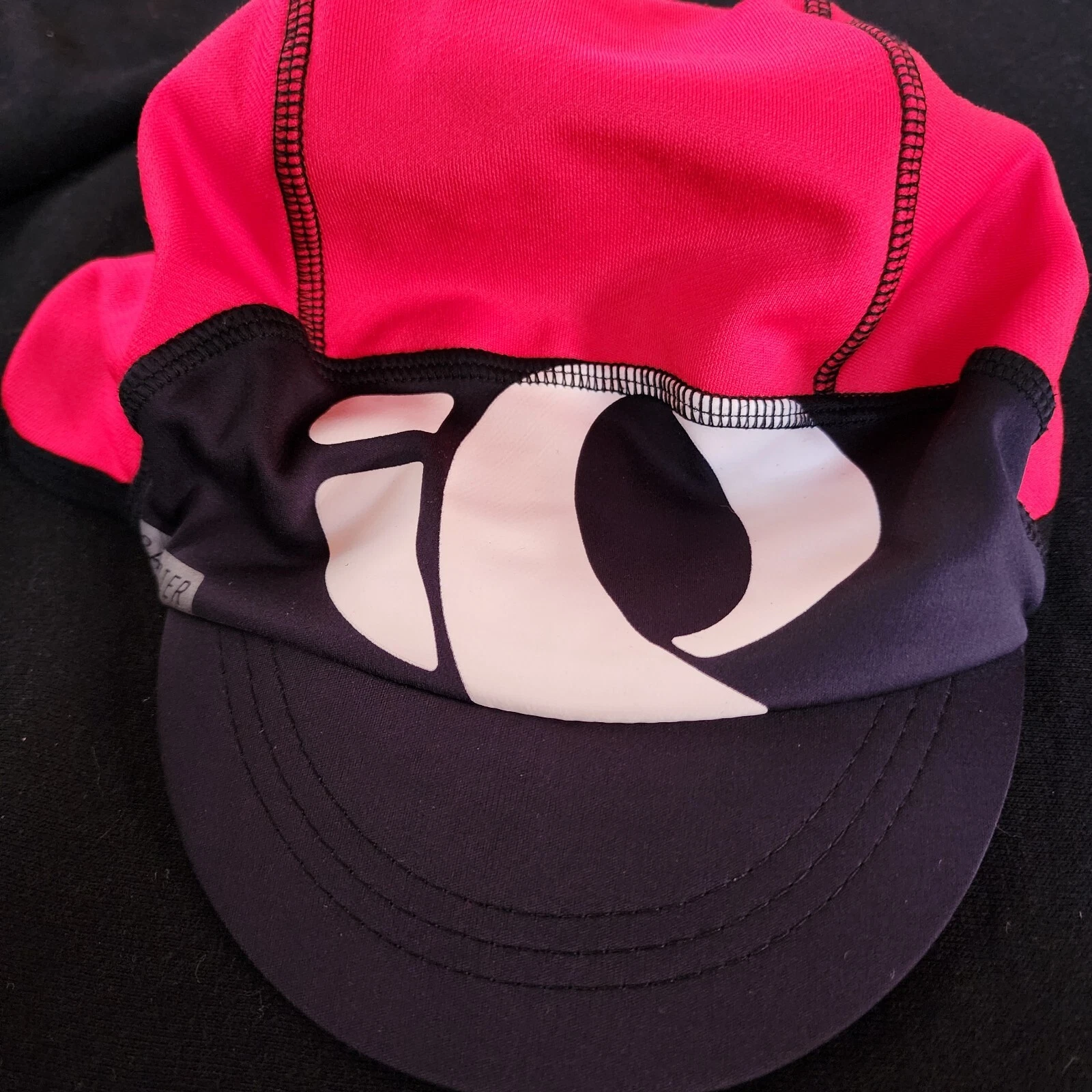 Pearl Izumi Black Cycling Hat for Under Helmet with Sun Visor One Size 2012