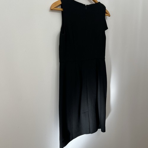 LOFT Ann Taylor 4P schwarzes ärmelloses Kleid rechte rechte Schulter Detail - Bild 8 von 9