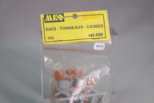 BA212 MKD 499 train Ho 1/87 Sachet sacs tonneaux caisses - Picture 4 of 4