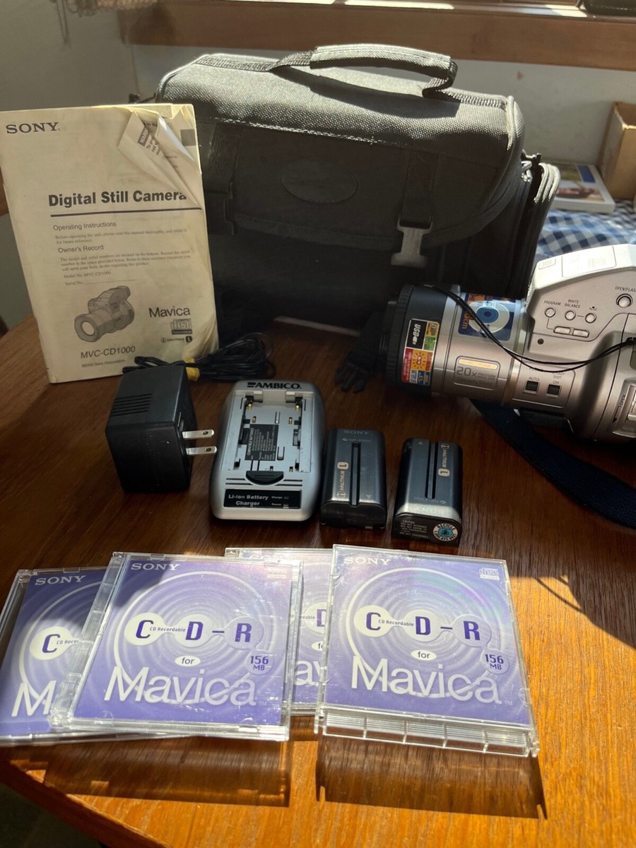 Sony Mavica MVC-CD1000 2.1MP Digital Camera - Black Sony Mavica MVC-CD1000 2.1MP Digital Camera - Black