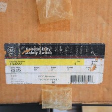One GE General Electric TG3222 2 Pole 60 Amp Fusible Indoor Disconnect Switch