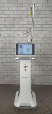 SYNERON CANDELA CO2RE LASER