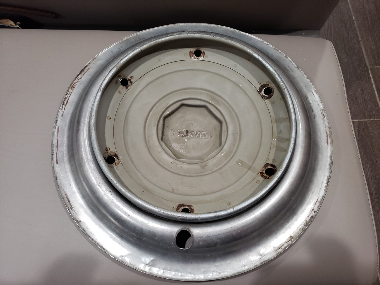 Stainless Steel Bentley Hub Caps