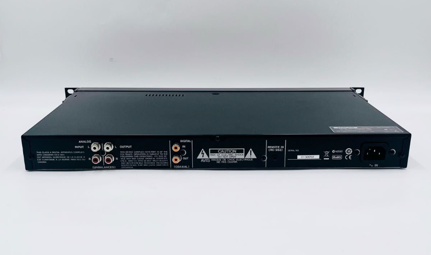 TASCAM SS-R100 SDCF audio recorder 【公式通販】