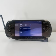 Sony PSP 2000 Handheld Console Black New Battery, Charger 2GB Memory Card