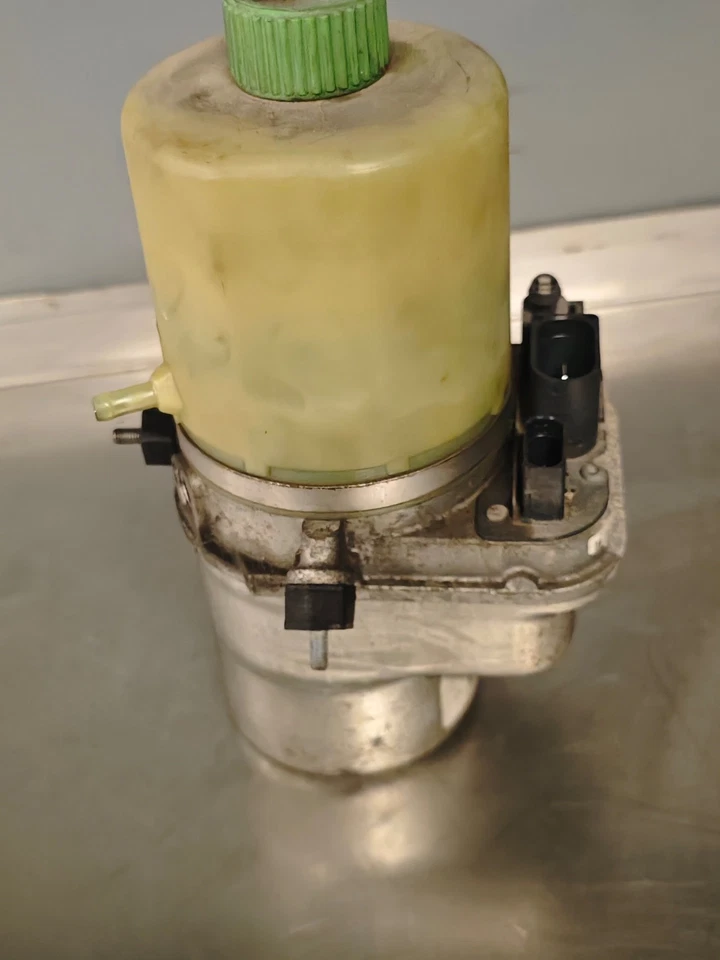 VW POLO V 5 SEAT IBIZA AUDI A1 pompe reservoir de direction assistée 6r0423156b - Photo 4/4