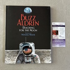 Man on the Moon: Topps Wins First Round in Buzz Aldrin Lawsuit 20