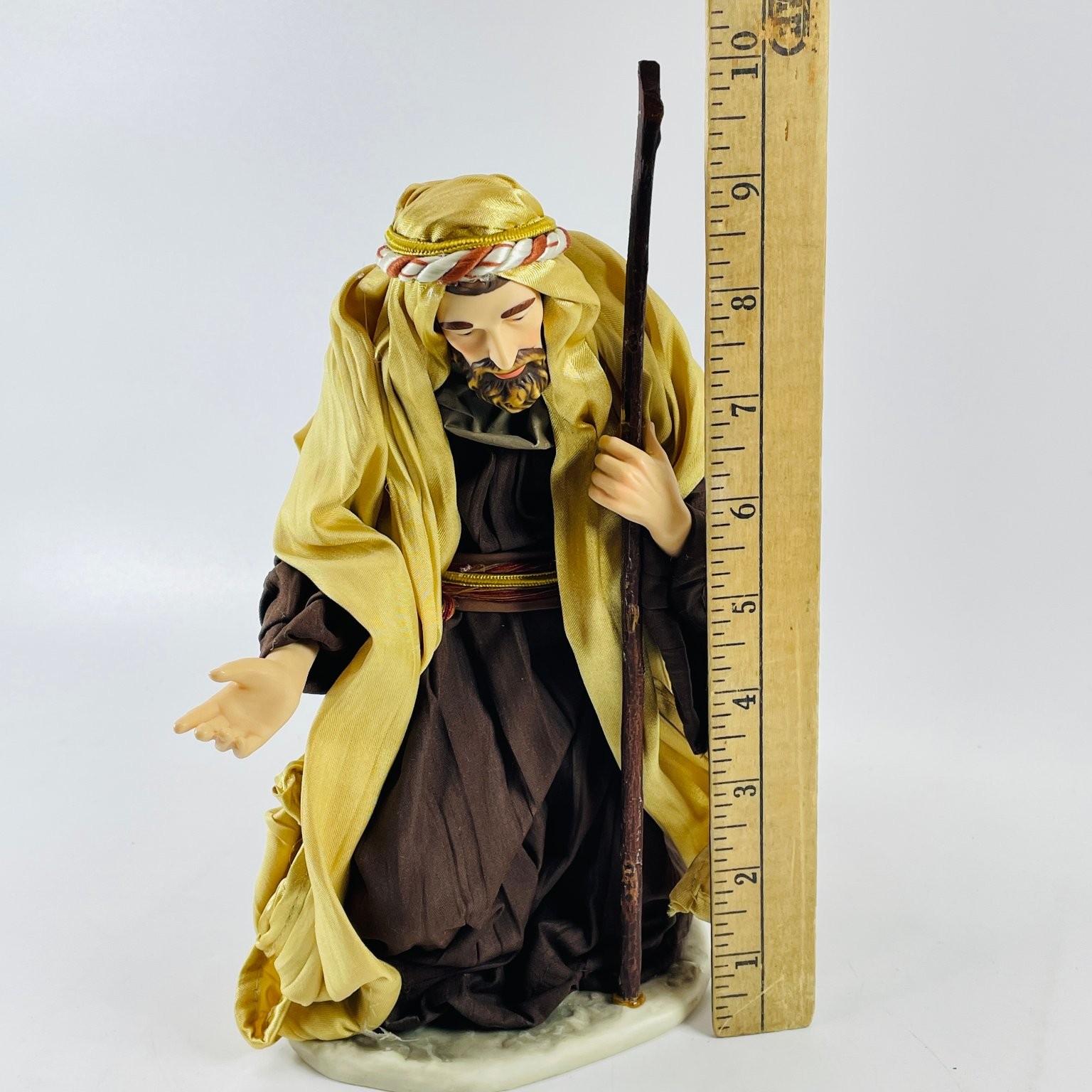 Member's Mark Large Nativity Joseph Figurine 2005 Christmas Decor BROKEN ARM