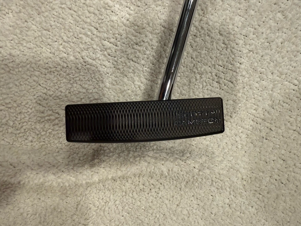Scotty Cameron Putter Select Golo S5 2012 Right-Handed 33in Center Shaft - Image 2 of 4