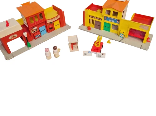 Vintage Fisher Price Little People Village Playset 1970's (Not Complete)