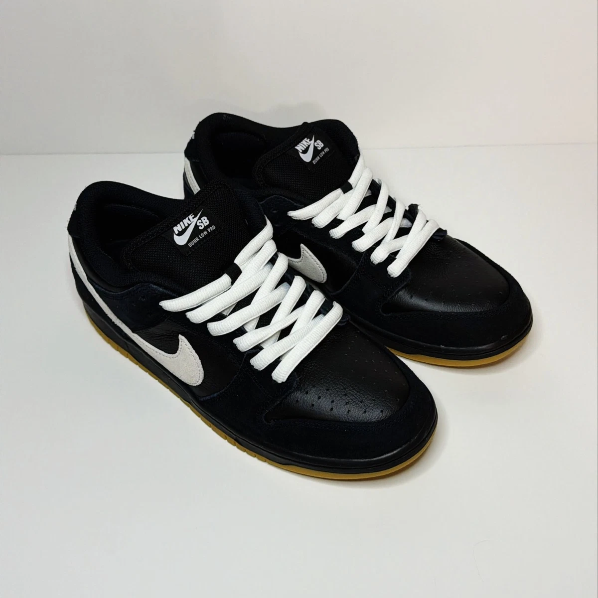 Preços baixos em Nike Dunk Pro SB Low Black White | eBay