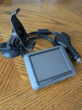 Garmin NUVI 200 GPS Unit Bundle with Car Vehicle Charging Cable Mount Working