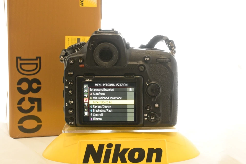 Nikon D850 corpo -Usato con Garanzia-  125.280 scatti verificati - Bild 2 von 4