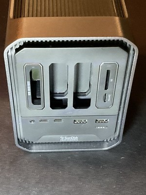 SanDisk Pro-Dock 4 Professional 4-Bay Reader Docking Station w/RED Mini-Mag & SD