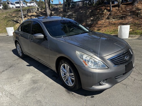 2012 Infiniti G37