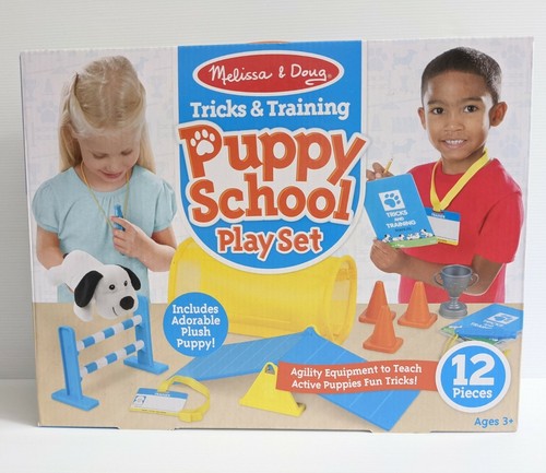 Melissa & Doug Tricks & Training Puppy School Play Set 12pcs Ages 3+ #8540 NEW - Picture 3 of 7