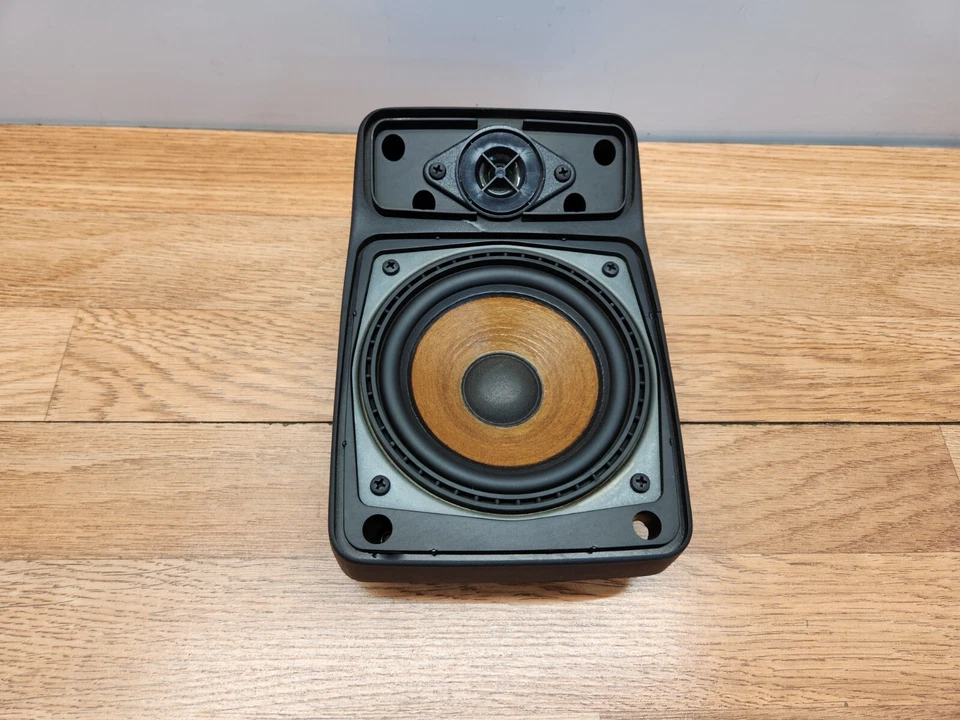 ✅ Altavoz de estante trasero izquierdo del lado del conductor OEM BMW E28 528e 533 535 * Foto 4 de 4