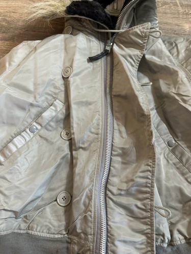 Alpha Industries Bomber Jacket Size M Silver Flying Mans Heavy N2B Faux Fur Hood - Picture 5 of 19