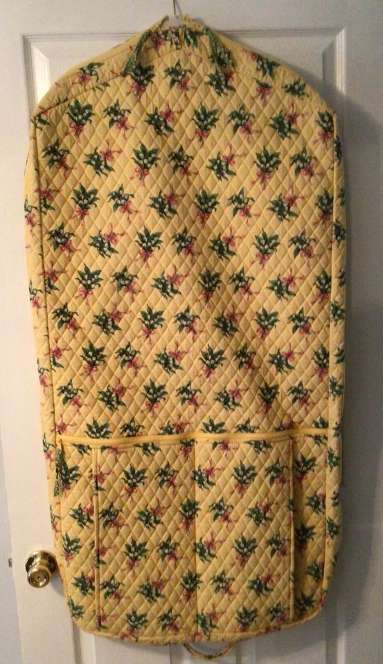 Bolso de Ropa Colgante VERA BRADLEY - Amarillo Esperanza con Cintas Rosas - Perfecto Estado. Foto 2 de 4