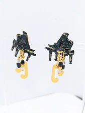 LUNCH AT THE RITZ ENAMEL PIRCED EARRINGS BLACK PIANO WITH GOLD TRIM DANGLE U399