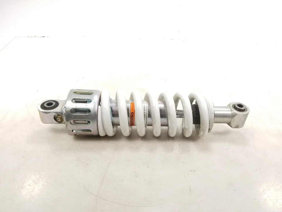 Задняя амортизирующая подвеска 2013 Suzuki GW250 L - Изображение 3 из 4