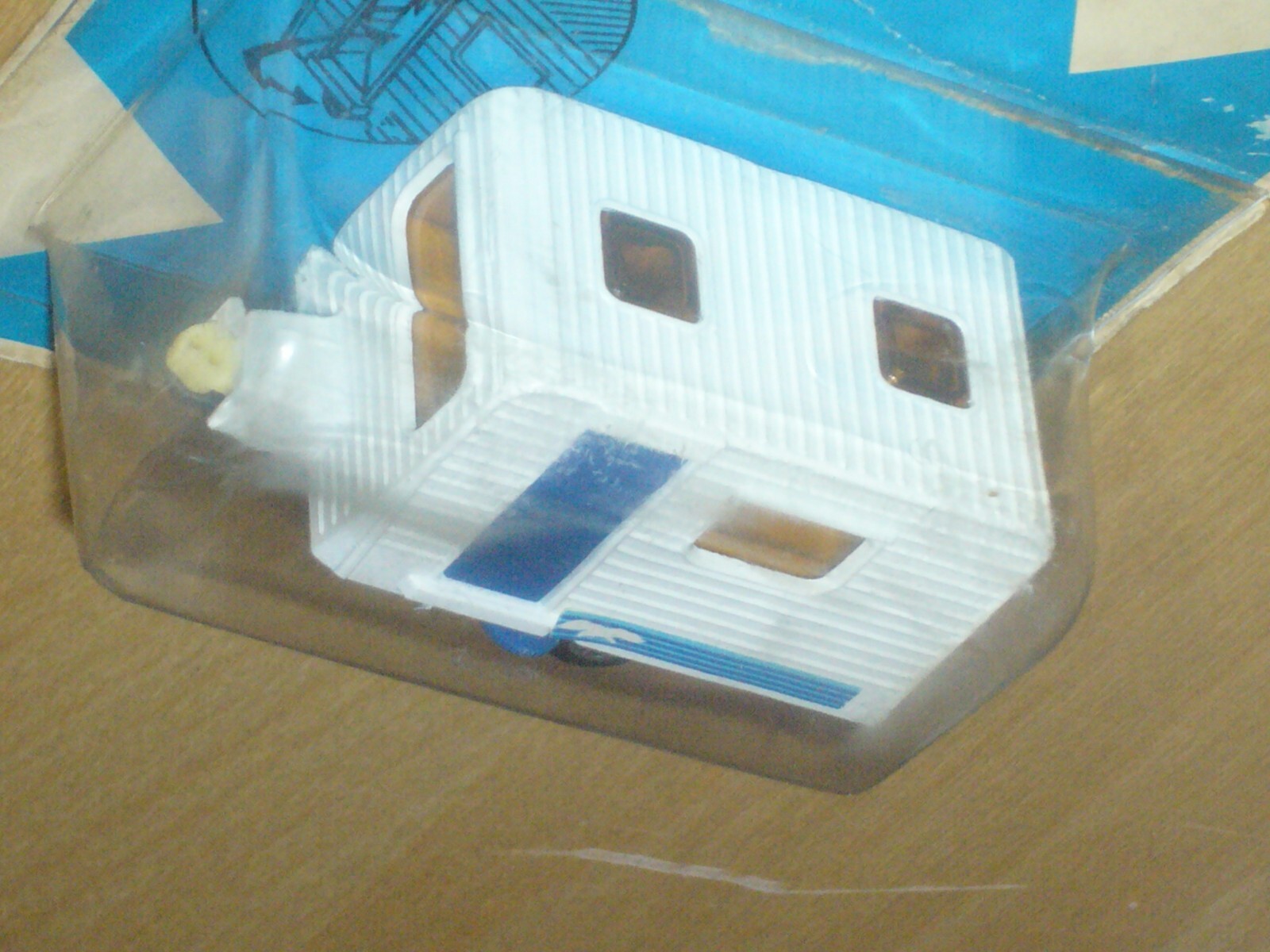 Picture 3 of 6