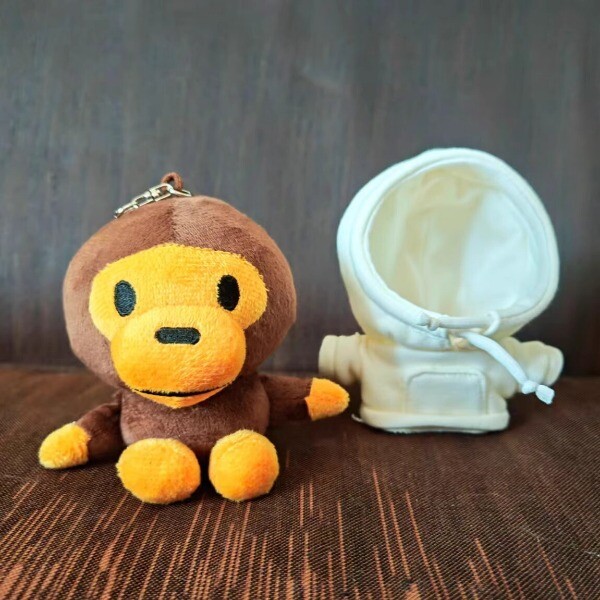 BAPE(R) BABY MILO KEYCHAIN キーホルダー New BAPE A Bathing Ape 3D BABY MILO PVC KEYCHAIN 2K80182022