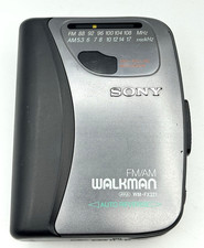 Sony Walkman WM-FX321 AM/FM Radio Cassette Player TESTED Cassette And Radio