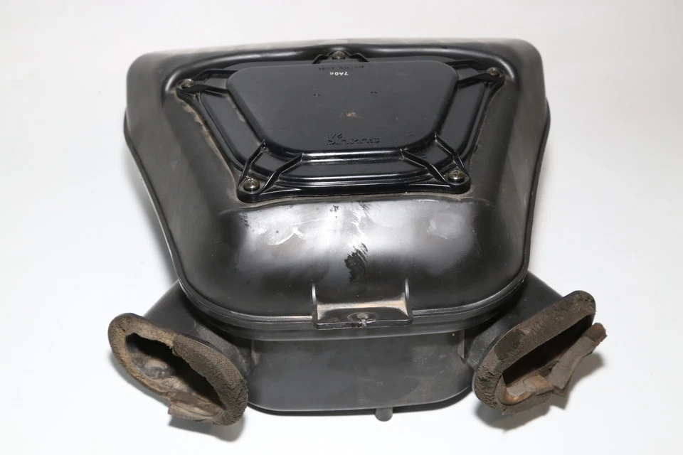 01-07 Suzuki Hayabusa GSX1300R Caja de aire Caja de filtro de admisión de aire 13700-24f04 OEM  Foto 3 de 4