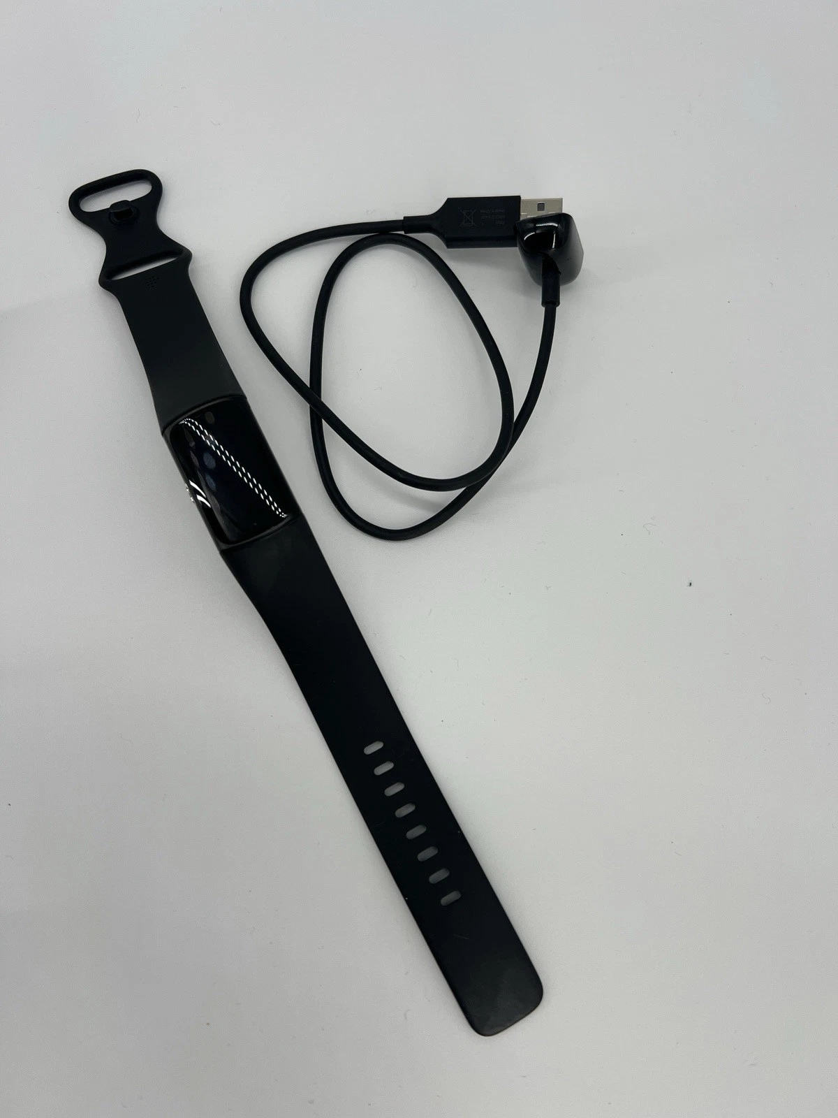 FITBIT CHARGE 6 Fitness Tracker Black L Preowned Works Perfectly Model GA05183NA
Opens in a new wind